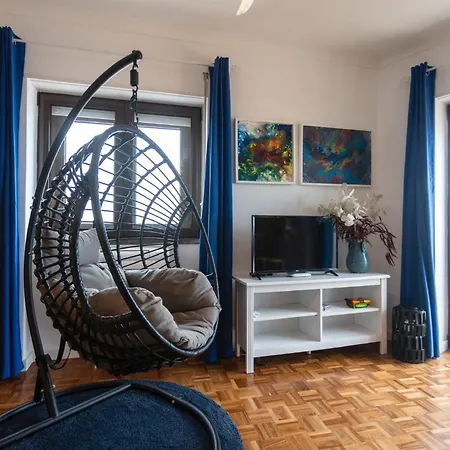 Apartman Sea Ceiling -